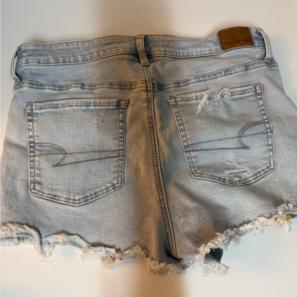 American Eagle Outfitters Floral Pocket Light Wash Shorts Size 10 - Picture 3 of 7